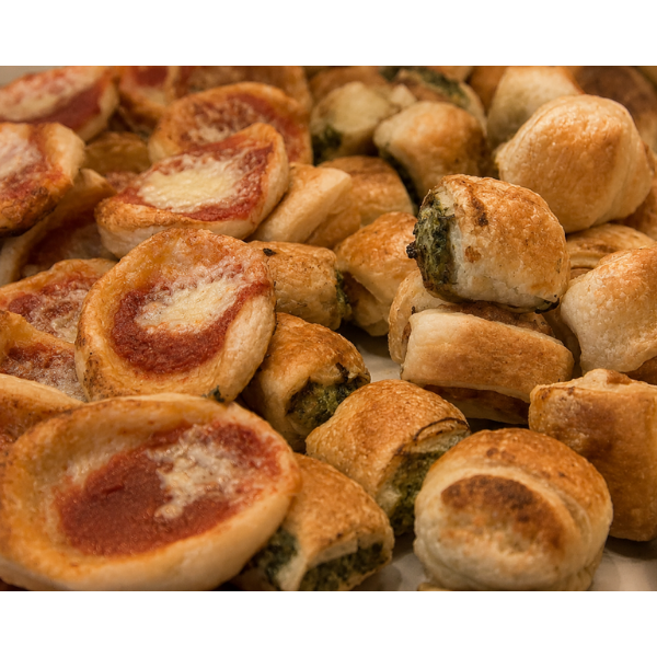 Pizzette e bocconcini salati